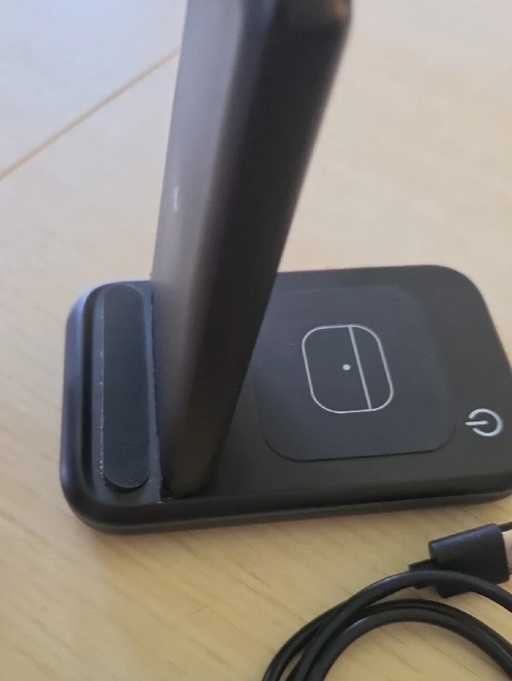 Black Universal Wireless Charging Stand with USB Cable and Wall Adapter